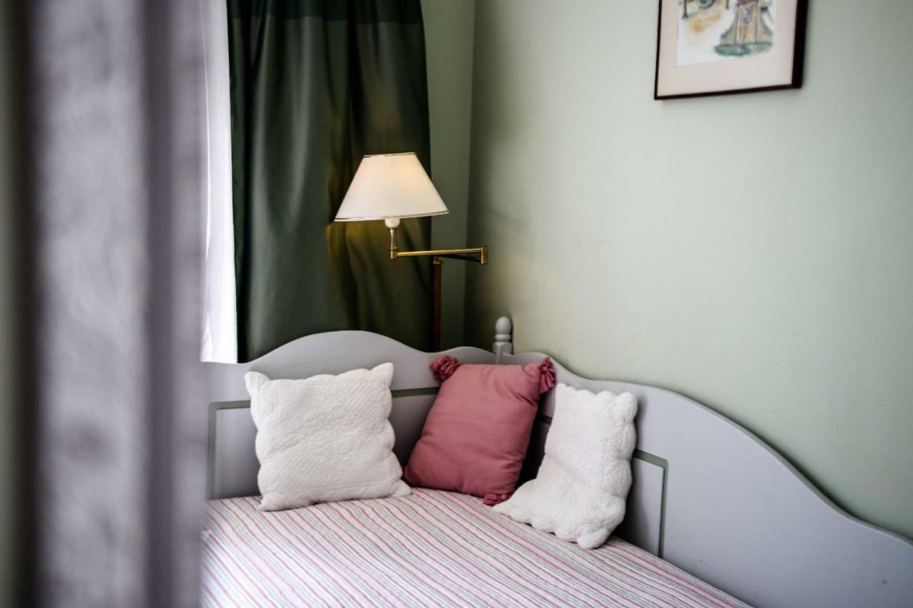 カブリエ ラ ミラン Bed & Breakfast エクステリア 写真