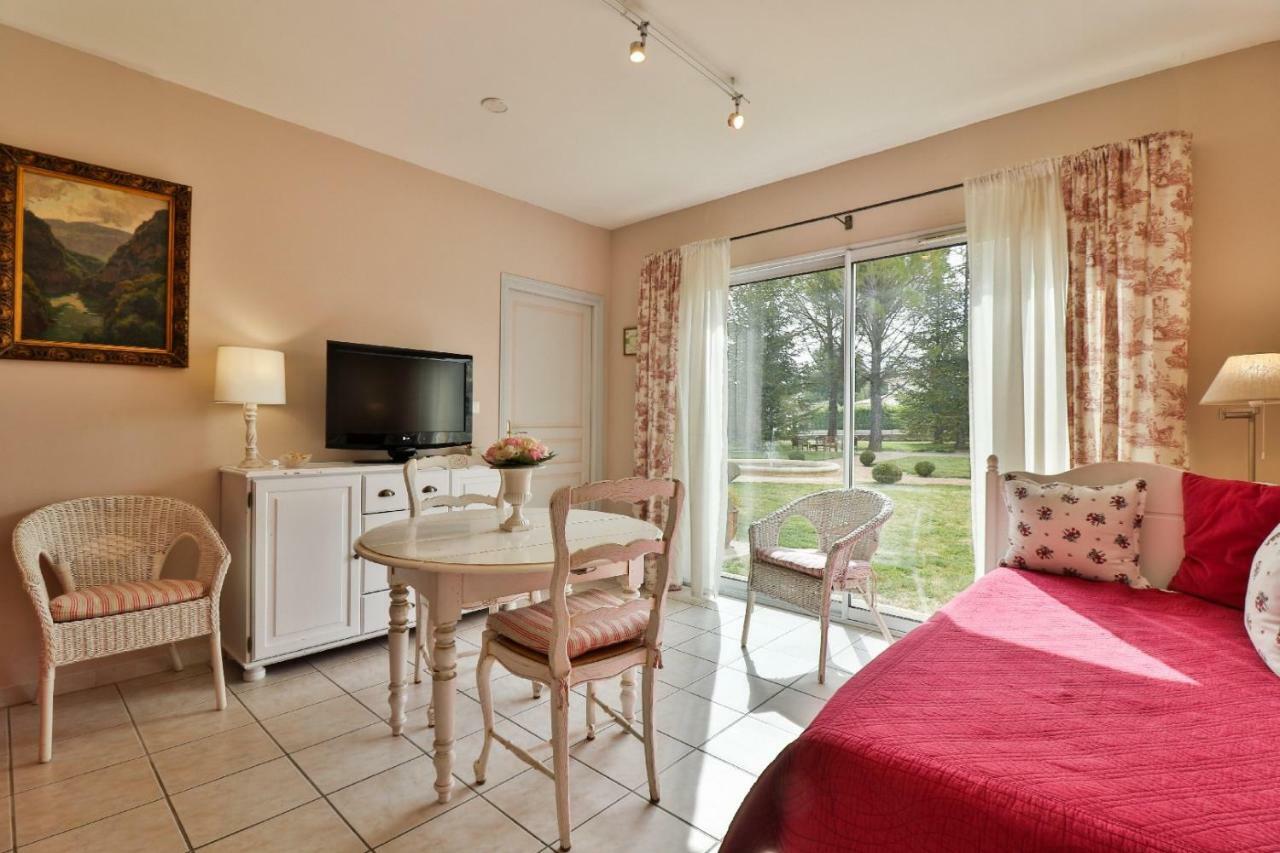 カブリエ ラ ミラン Bed & Breakfast エクステリア 写真