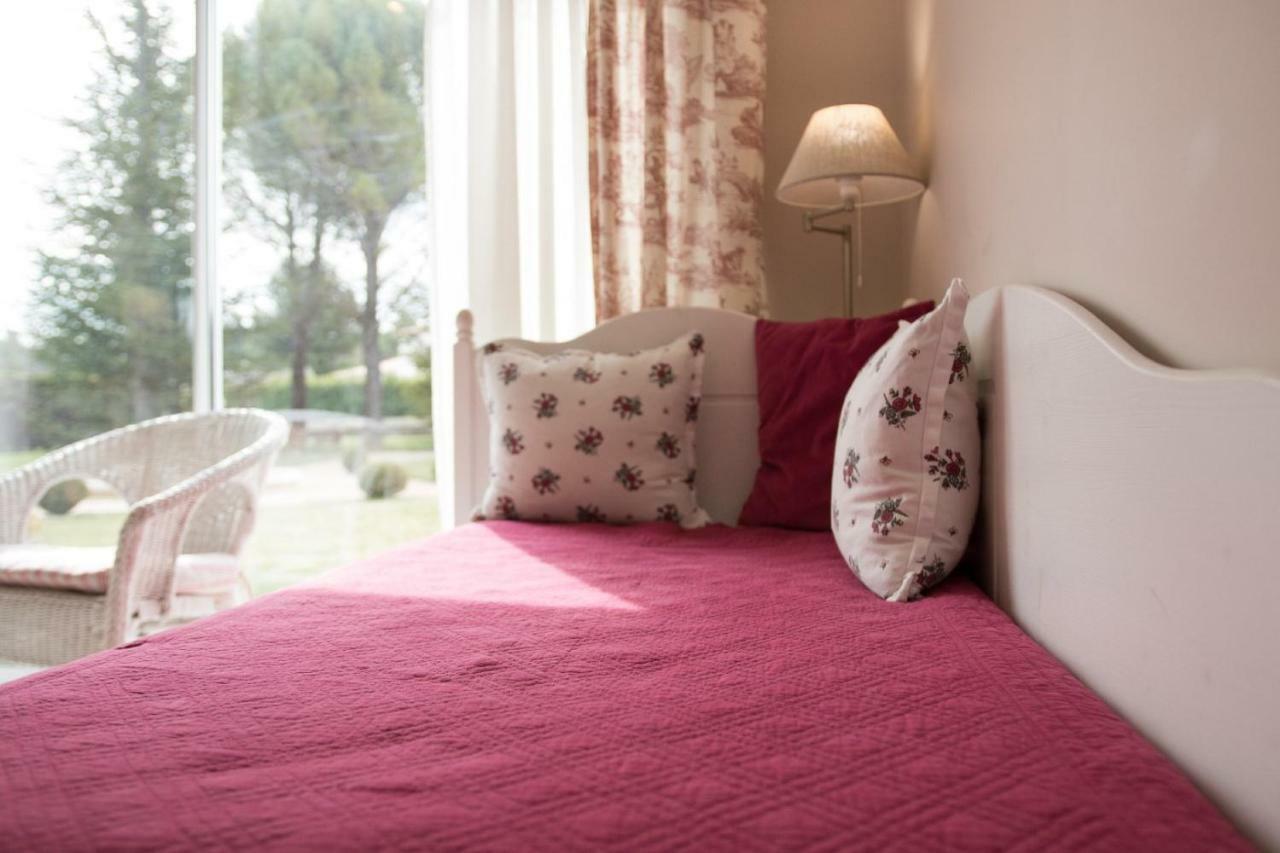 カブリエ ラ ミラン Bed & Breakfast エクステリア 写真